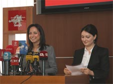 Vera Kobalia and Maia Sidamonidze launch tourism career week (Photo from Messenger archive)