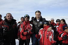 Georgian President Mikheil Saakashvili visits a newly-opened ski track in Aragva